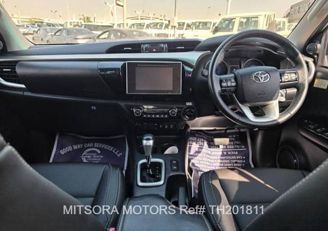 
								2018 TOYOTA HILUX full									