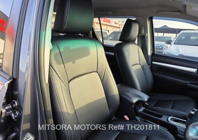 
								2018 TOYOTA HILUX full									