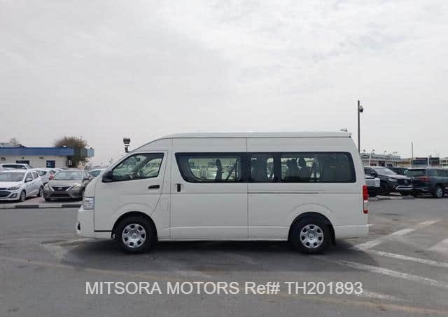 2018 TOYOTA HIACE WH