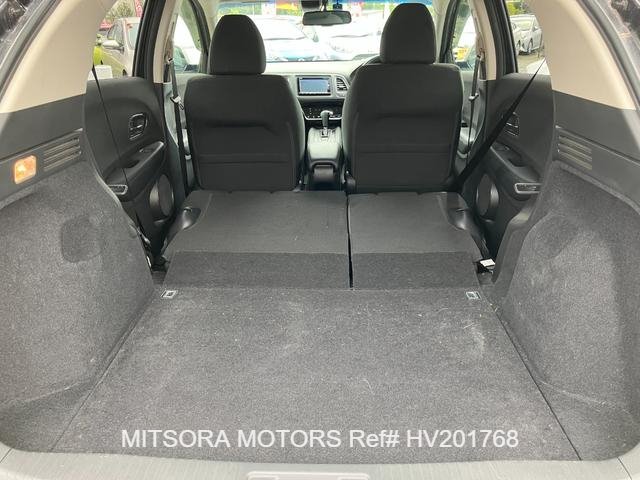 
								2017 HONDA VEZEL X HONDA SENSING full									