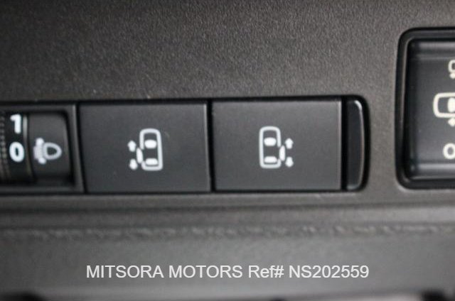 
								2025 NISSAN SERENA HIGHWAY STAR V full									