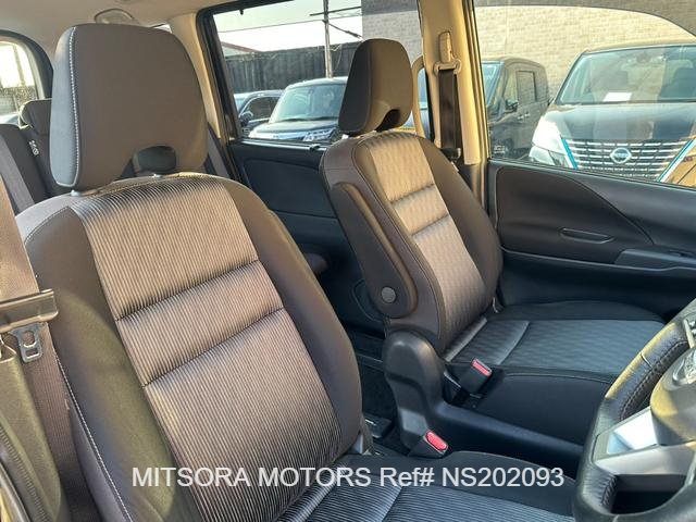 
								2020 NISSAN SERENA HIGHWAY STAR V full									