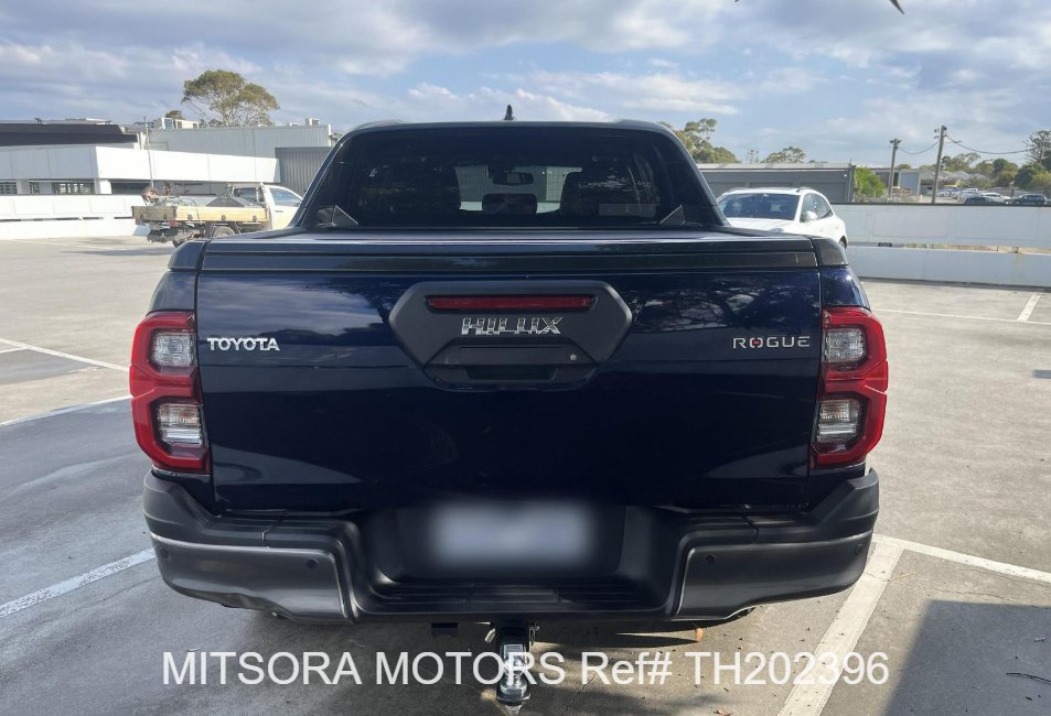 
								2023 TOYOTA HILUX ROGUE full									