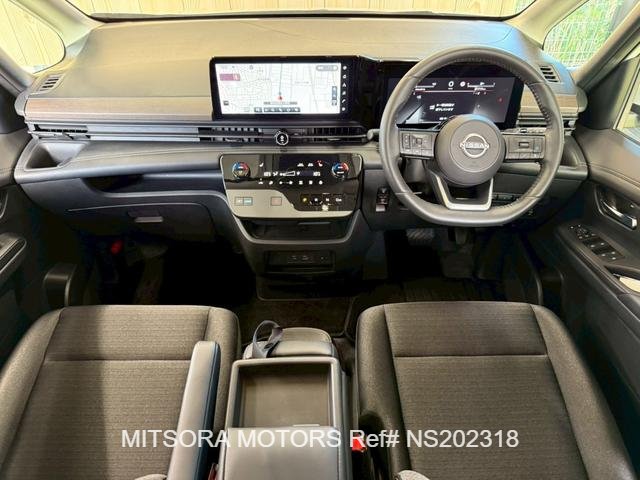 
								2023 NISSAN SERENA E-POWER HIGHWAY STAR V full									