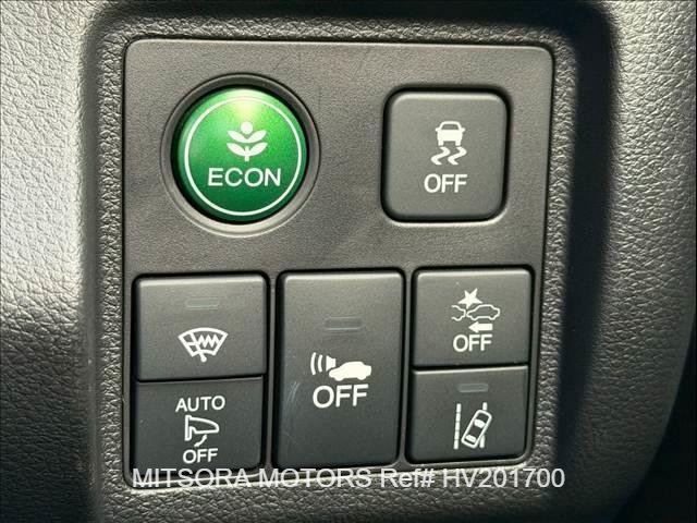 
								2017 HONDA VEZEL HYBRID Z full									