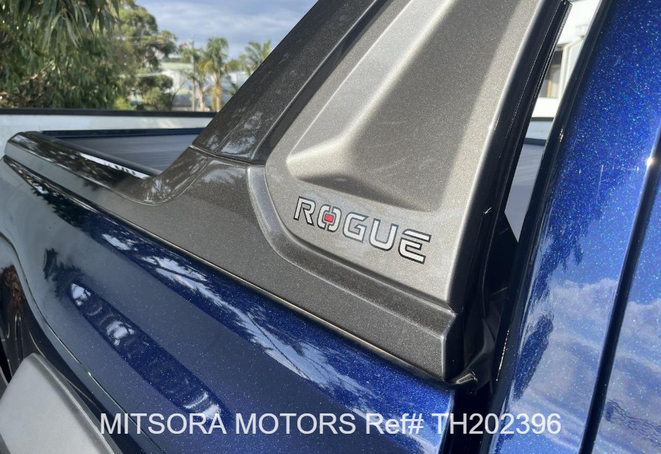 
								2023 TOYOTA HILUX ROGUE full									