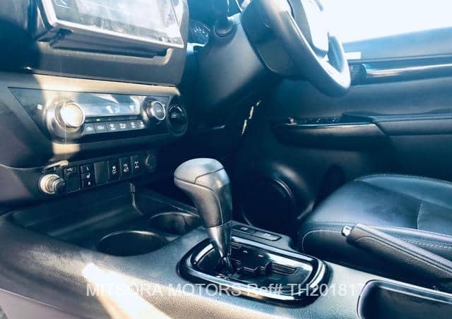 
								2018 TOYOTA HILUX full									