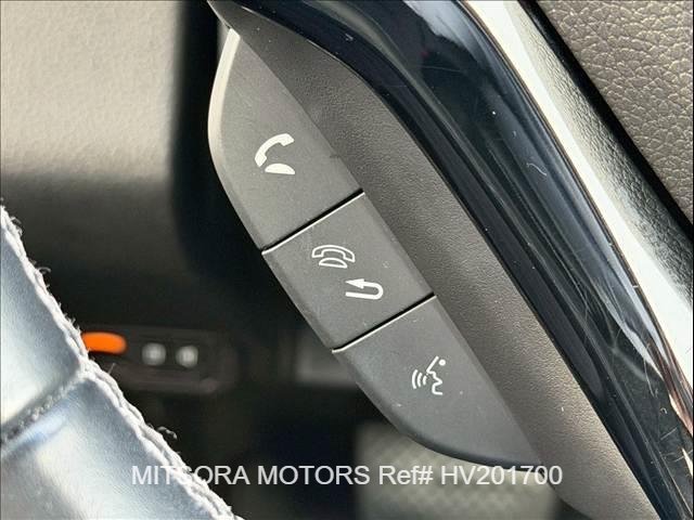 
								2017 HONDA VEZEL HYBRID Z full									