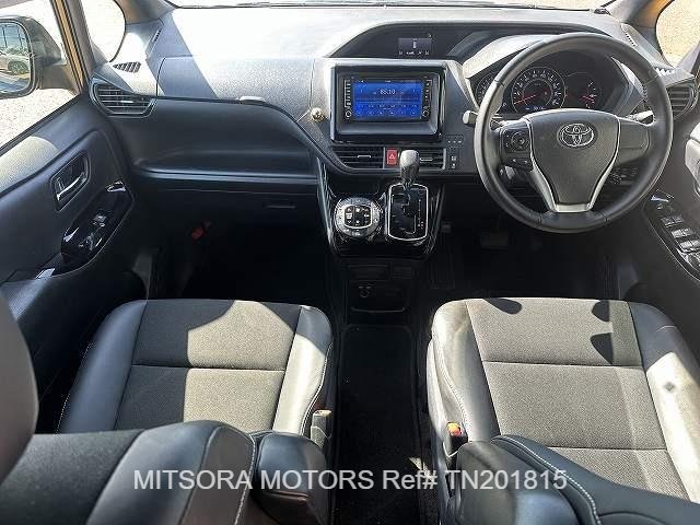 
								2018 TOYOTA NOAH SI WxB full									