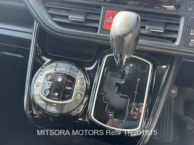 
								2018 TOYOTA NOAH SI WxB full									