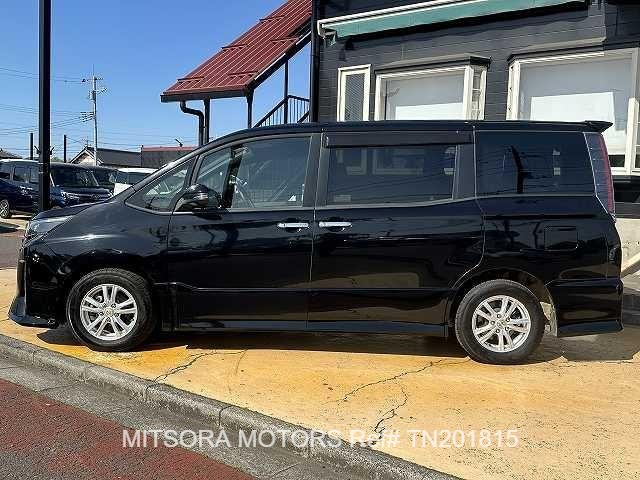 2018 TOYOTA NOAH SI WxB
