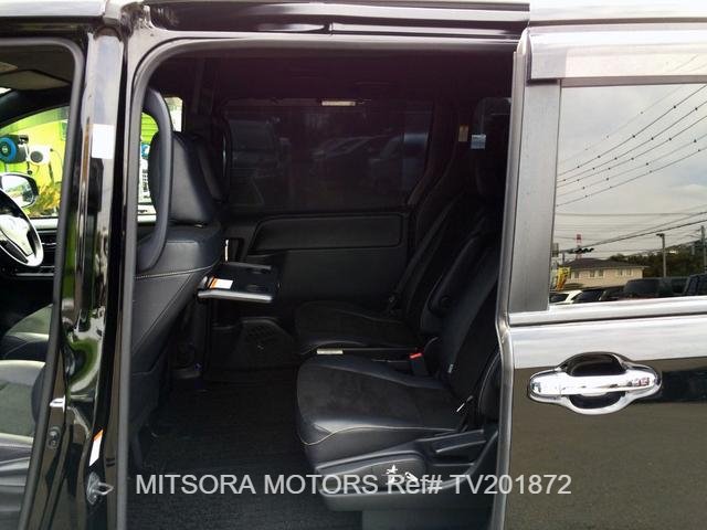 
								2018 TOYOTA NOAH SI WxB full									