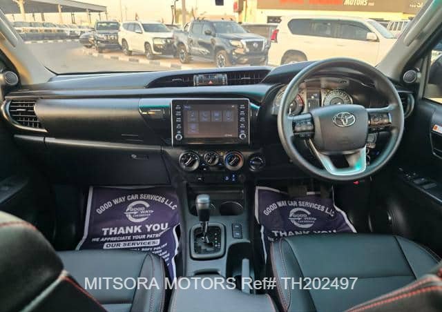 2024 TOYOTA HILUX – GR SHAPE