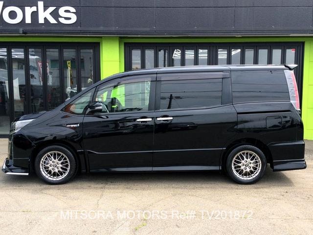 
								2018 TOYOTA NOAH SI WxB full									