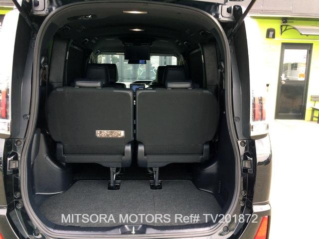 
								2018 TOYOTA NOAH SI WxB full									