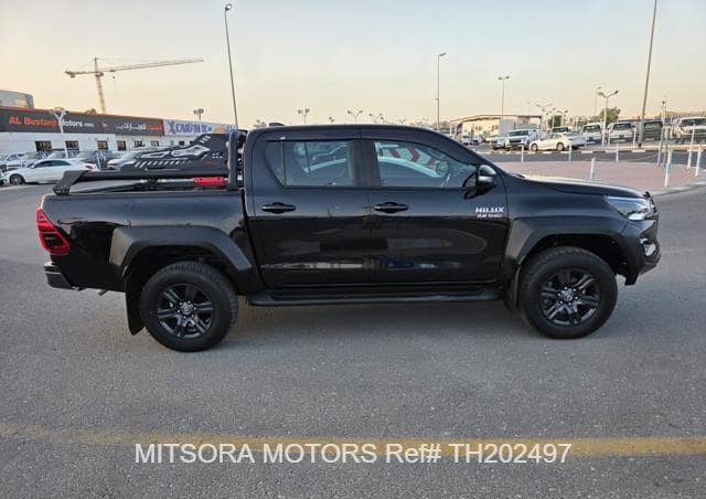 
								2024 TOYOTA HILUX – GR SHAPE full									