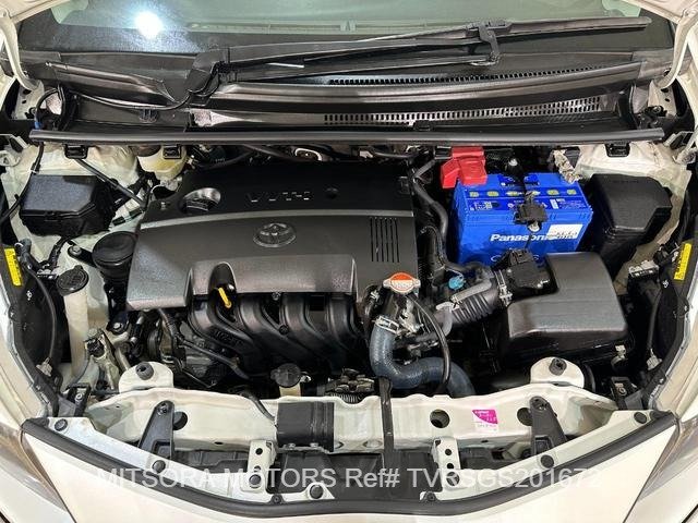 
								2016 TOYOTA VITZ RS GS full									