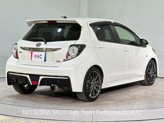 
								2016 TOYOTA VITZ RS GS full									
