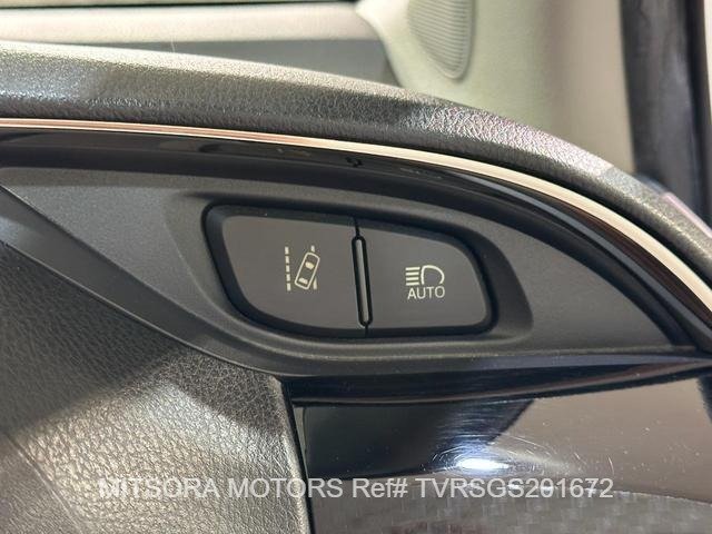 
								2016 TOYOTA VITZ RS GS full									