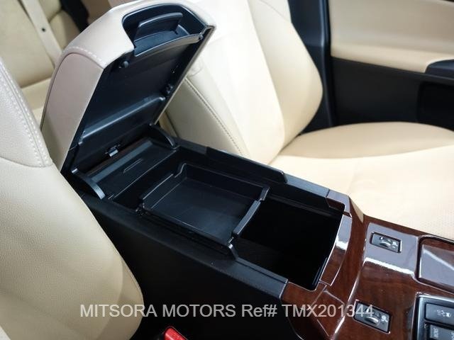 
								2013 TOYOTA MARK X PREMIUM full									