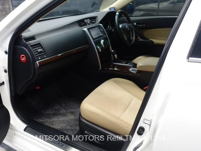 
								2013 TOYOTA MARK X PREMIUM full									