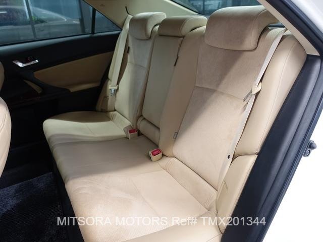 
								2013 TOYOTA MARK X PREMIUM full									