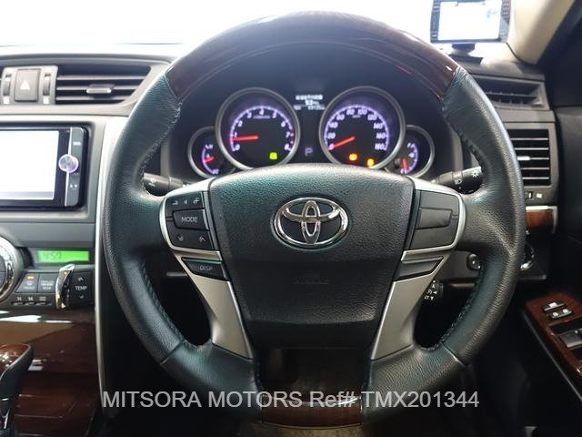
								2013 TOYOTA MARK X PREMIUM full									