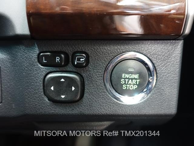 
								2013 TOYOTA MARK X PREMIUM full									
