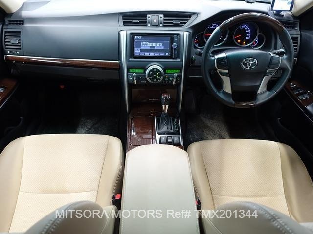 
								2013 TOYOTA MARK X PREMIUM full									