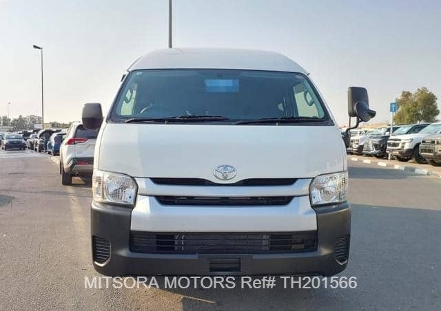
								2015 TOYOTA HIACE COMMUTER full									