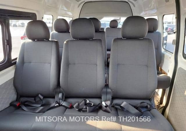 
								2015 TOYOTA HIACE COMMUTER full									