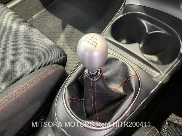 
								2004 HONDA INTEGRA TYPE R full									