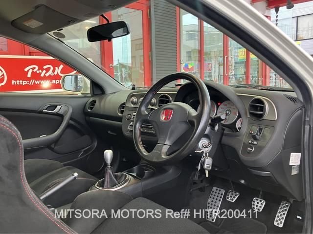 
								2004 HONDA INTEGRA TYPE R full									