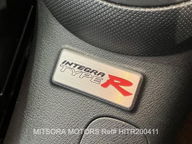 
								2004 HONDA INTEGRA TYPE R full									