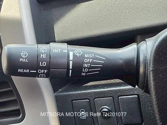
								2010 TOYOTA NOAH SI full									