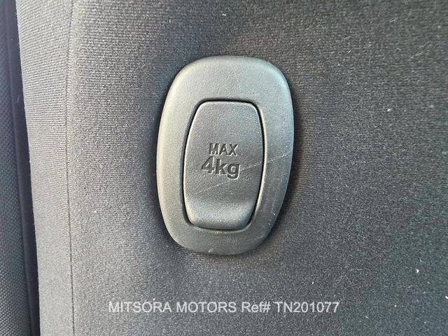 
								2010 TOYOTA NOAH SI full									