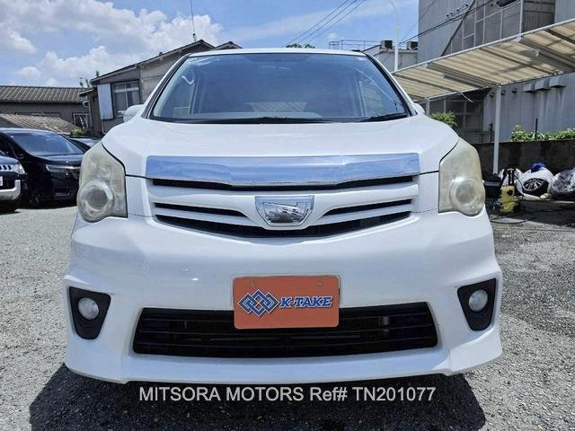 
								2010 TOYOTA NOAH SI full									