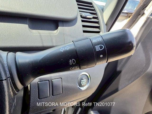 
								2010 TOYOTA NOAH SI full									