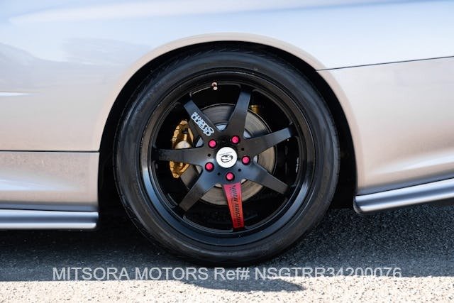 
								2000 NISSAN SKYLINE GT-R (R34) V-SPEC full									